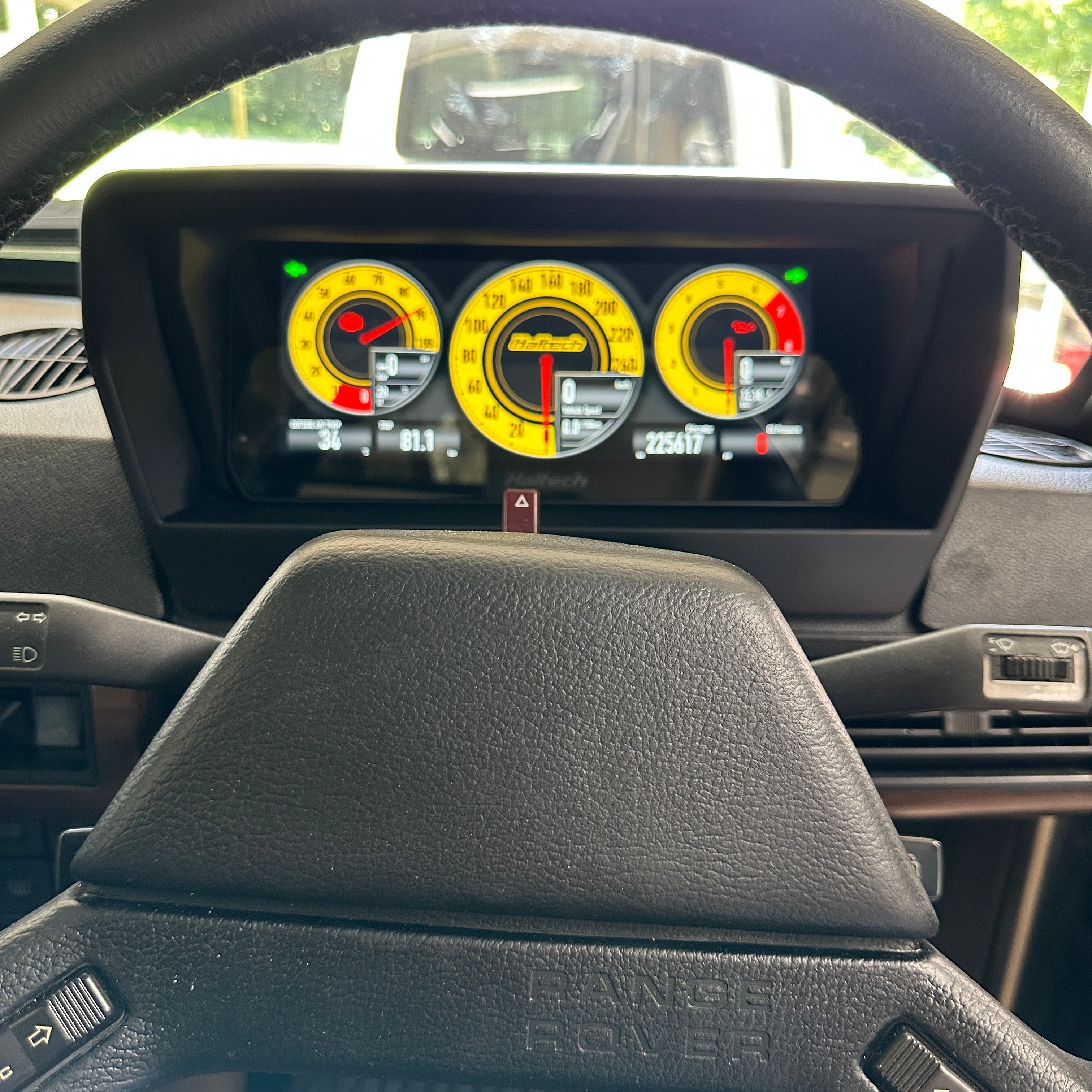 Range Rover Classic Digital Dash (Hard Dash & Soft Dash)