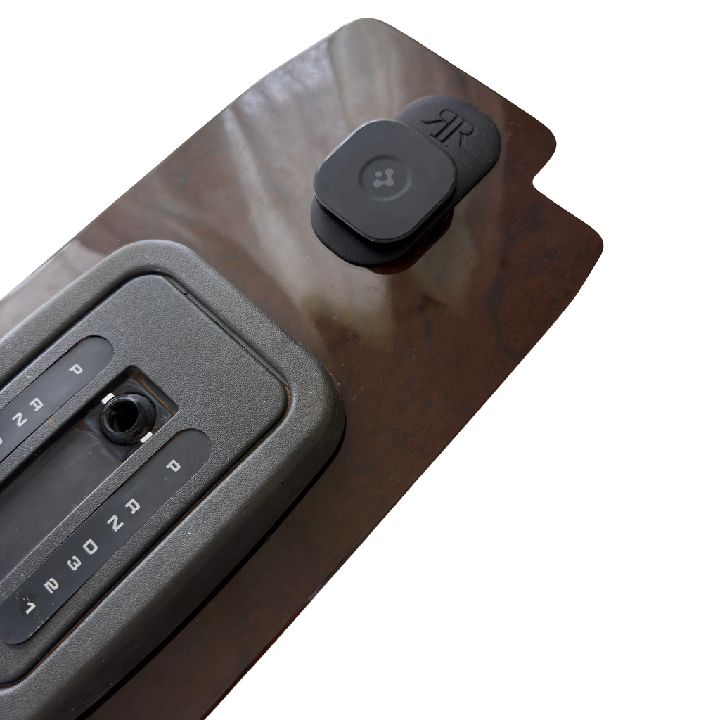 Soft Dash Floating MagSafe™ Phone Charger