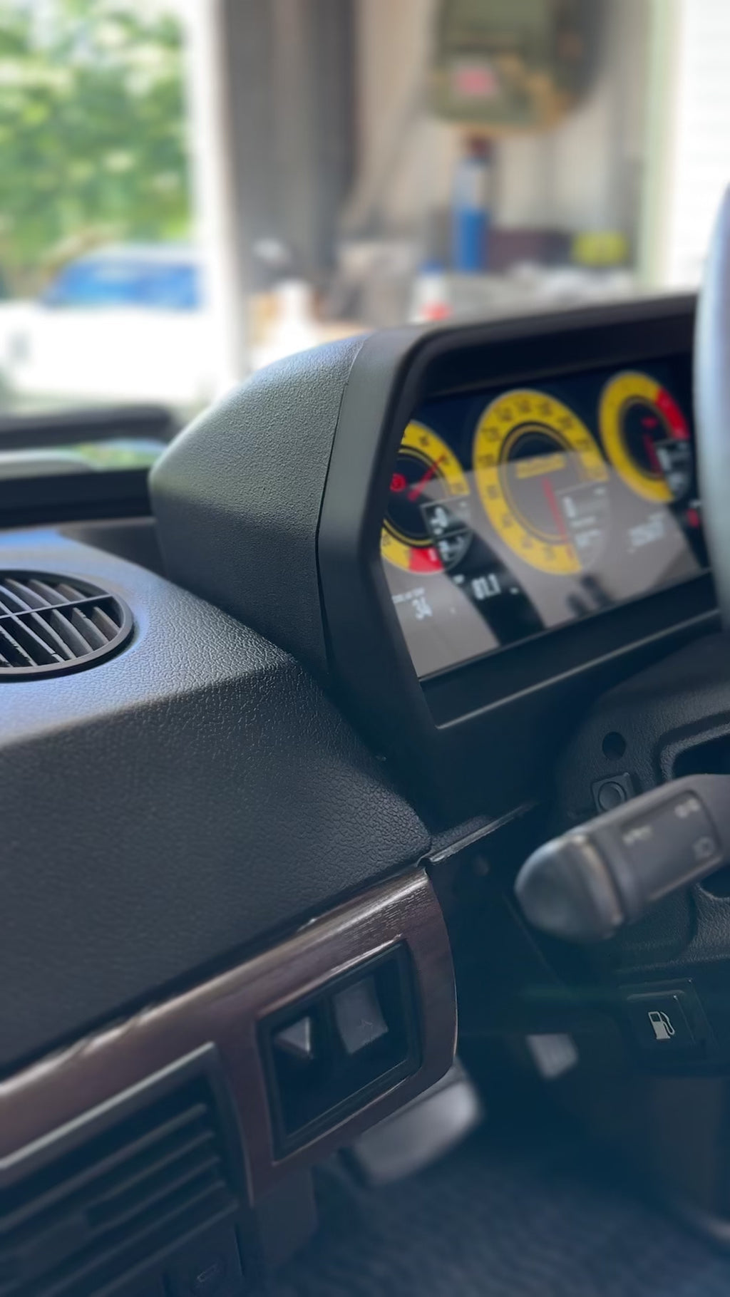 Range Rover Classic Digital Dash (Hard Dash & Soft Dash)